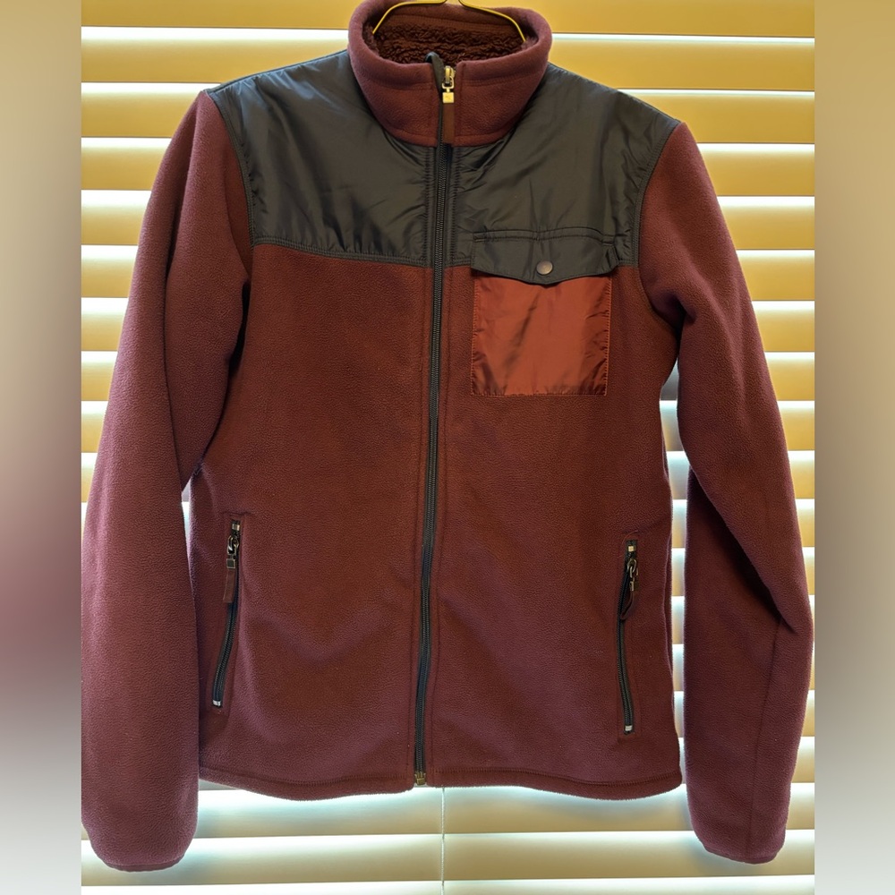 YOUTH MEC fuzzy zip with jacket SIZE: 14